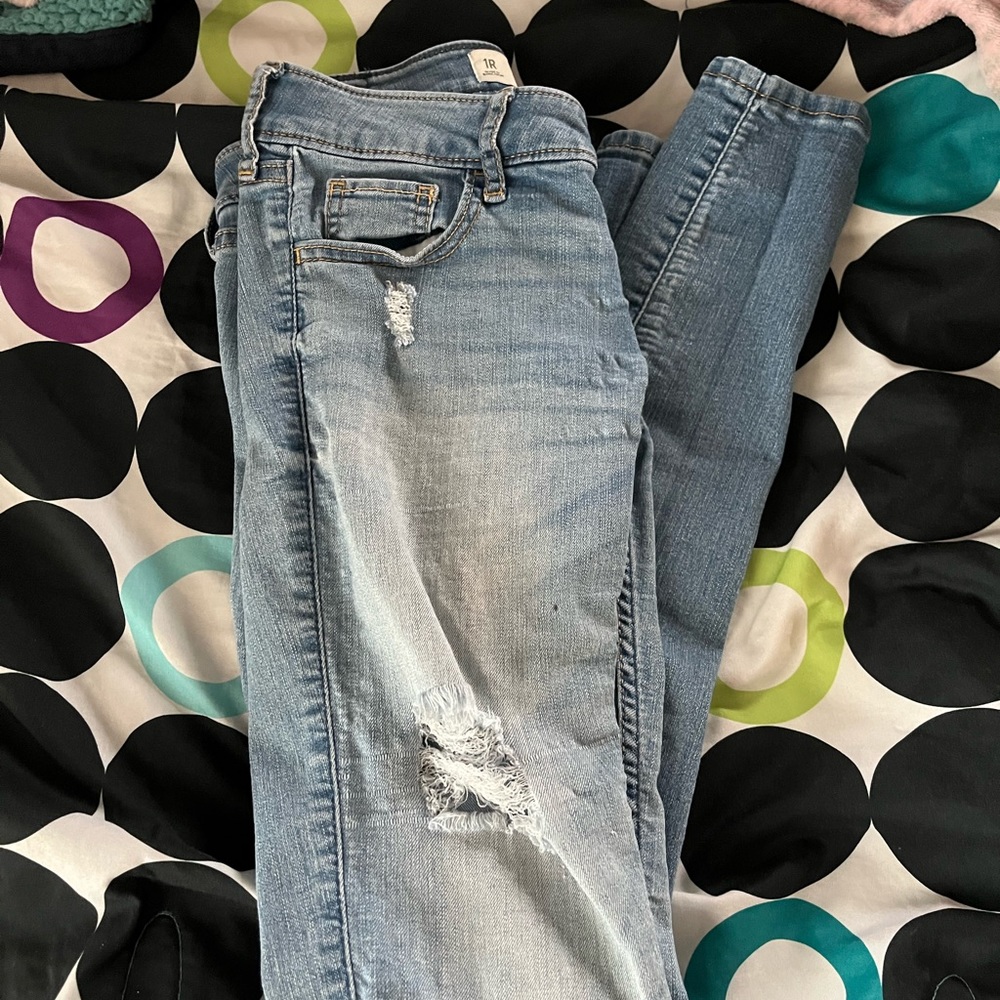 hollister ripped skinny jeans size 1r